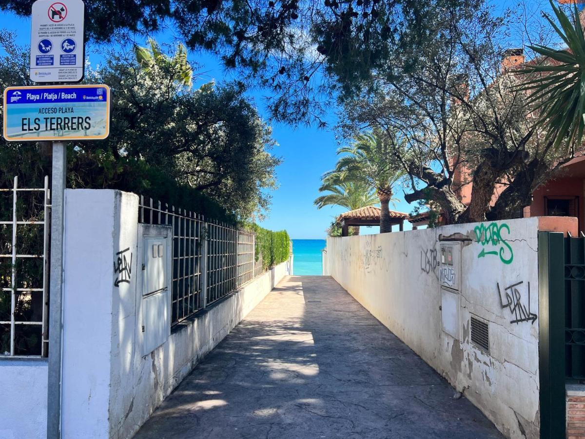 Apartamento Private Garden 100 M From The Sea Benicàssim Exterior foto
