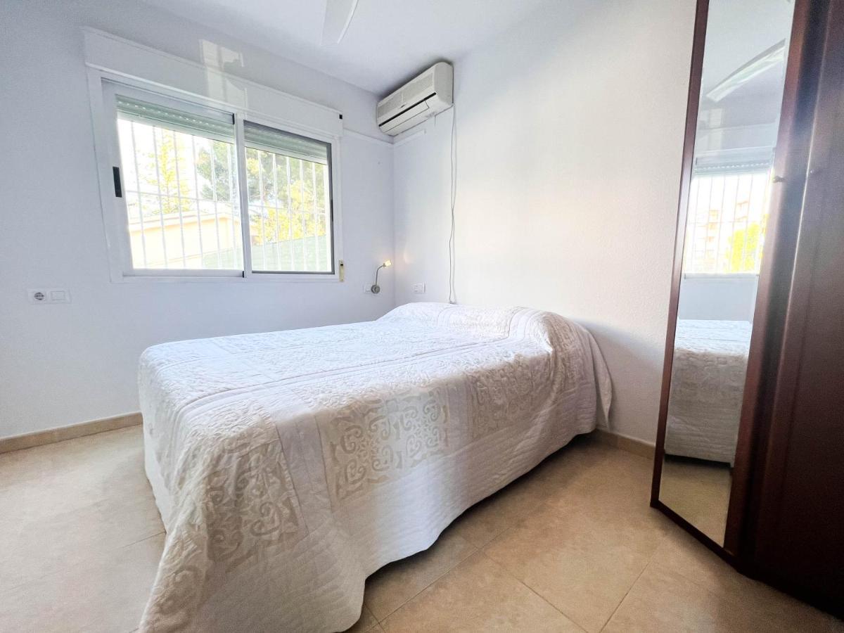 Apartamento Private Garden 100 M From The Sea Benicàssim Exterior foto